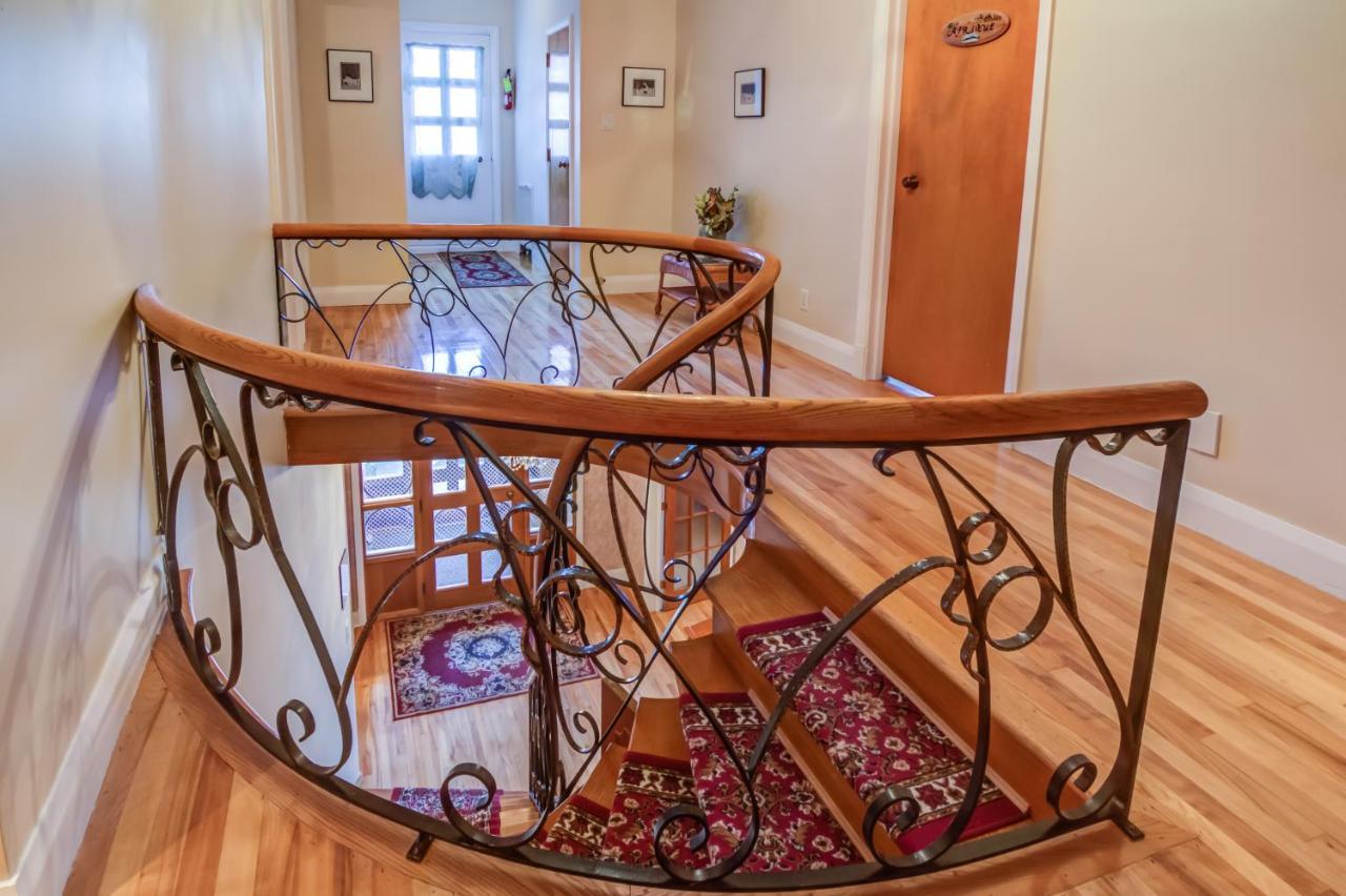 Chicoutimi Gite Au P'Tit Manoir B&B מראה חיצוני תמונה